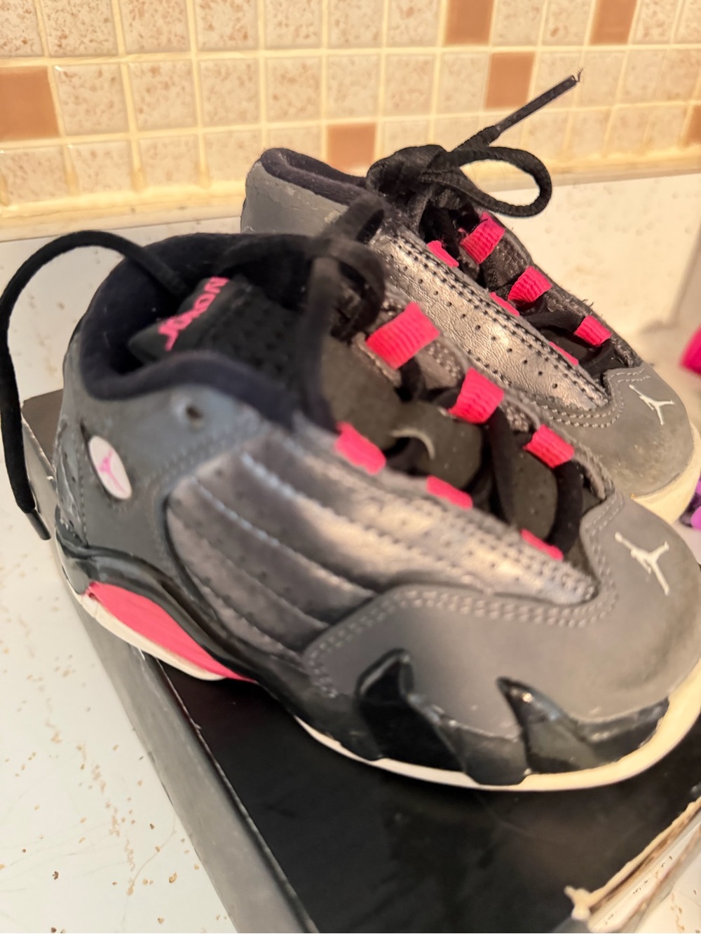 Jordan Kids Gray and Pink Low-Top Sneakers